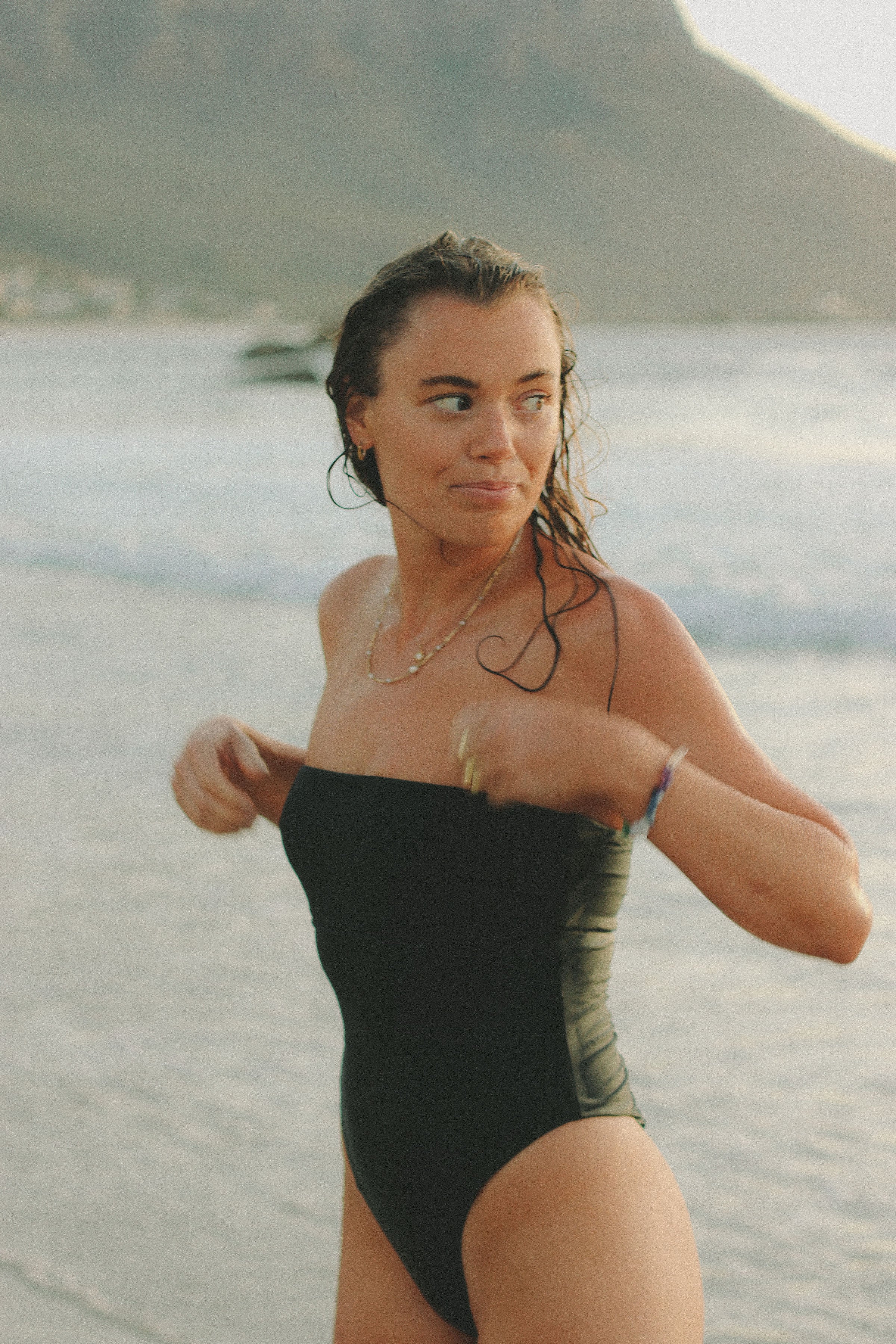 Oceano Black - One-piece