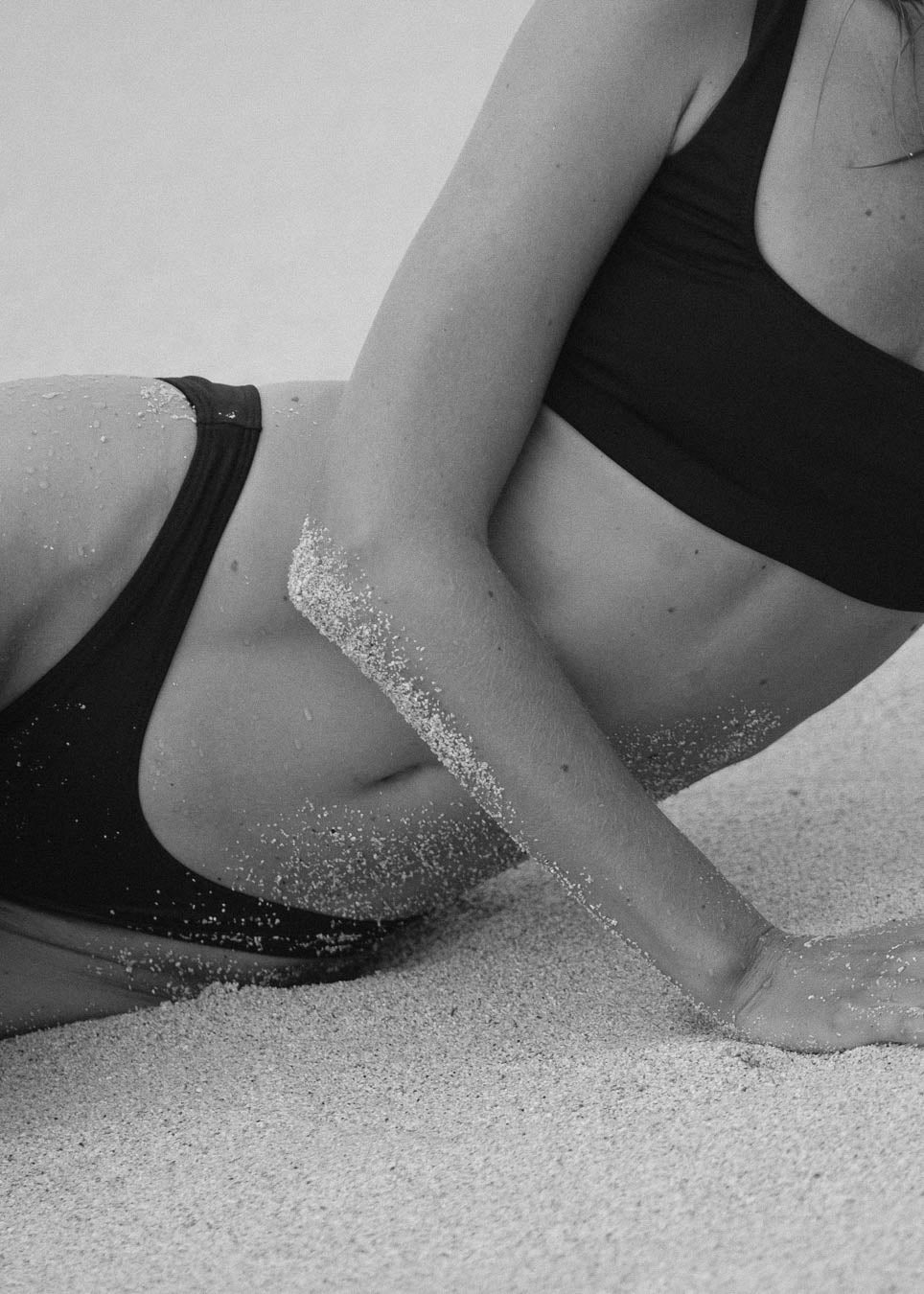 Ira Black – Bikiniunderdel